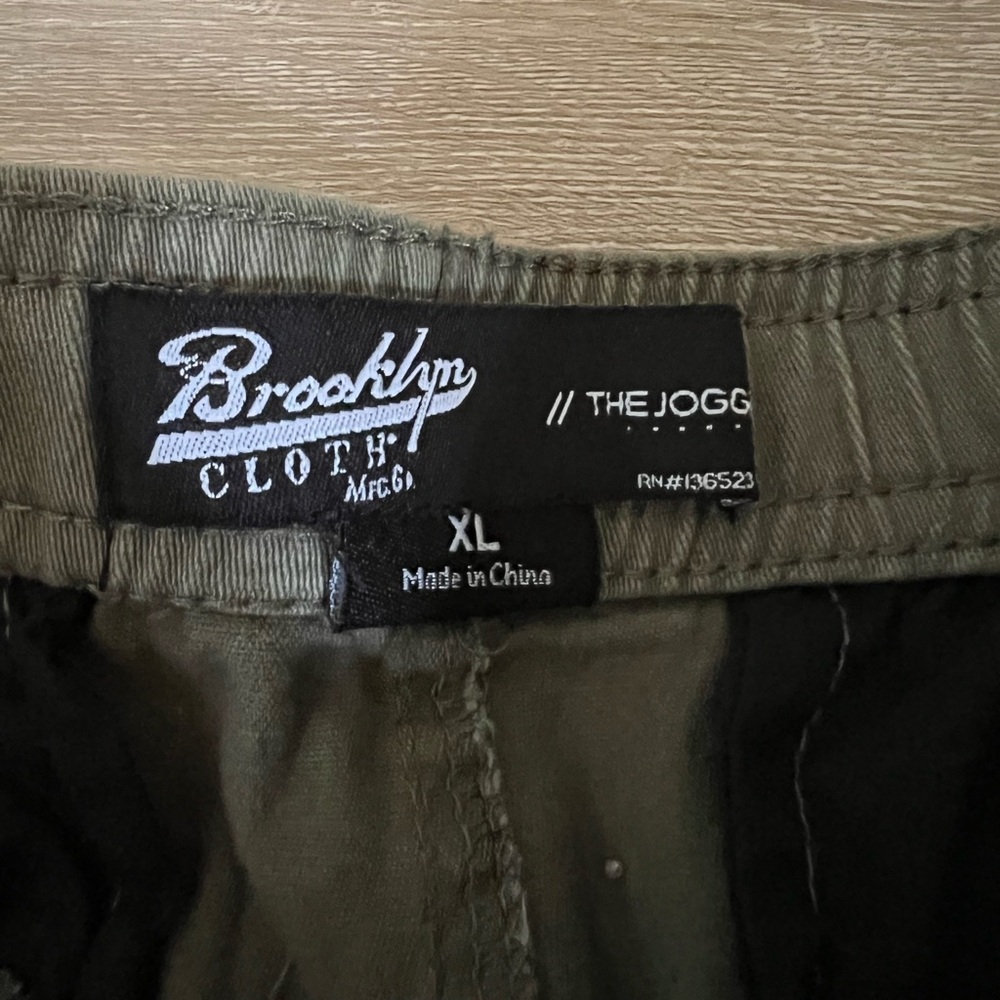 Green Brooklyn Cloth Jogger Pants - Picture 3 of 6
